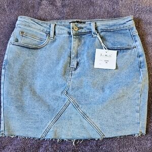 Trendy Blue Denim Mini Skirt